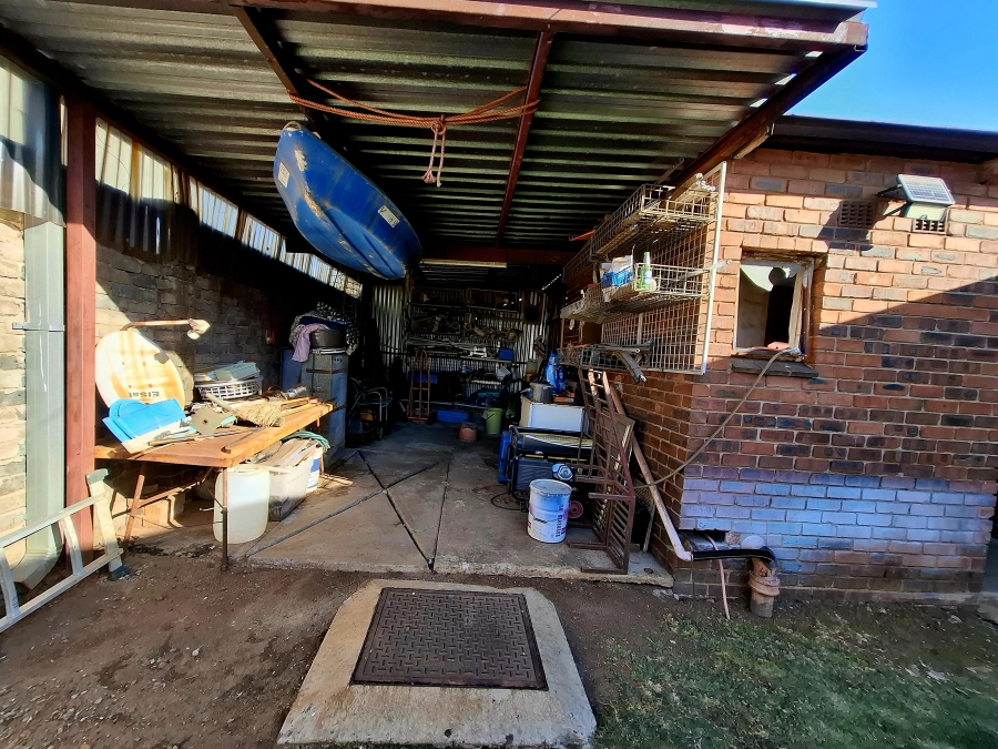 4 Bedroom Property for Sale in Dal Fouche Gauteng