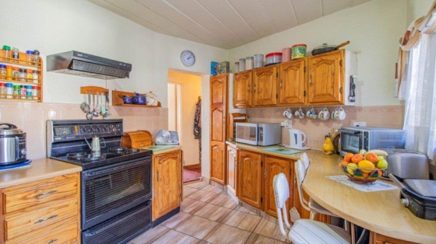 5 Bedroom Property for Sale in Marais Steyn Park Gauteng