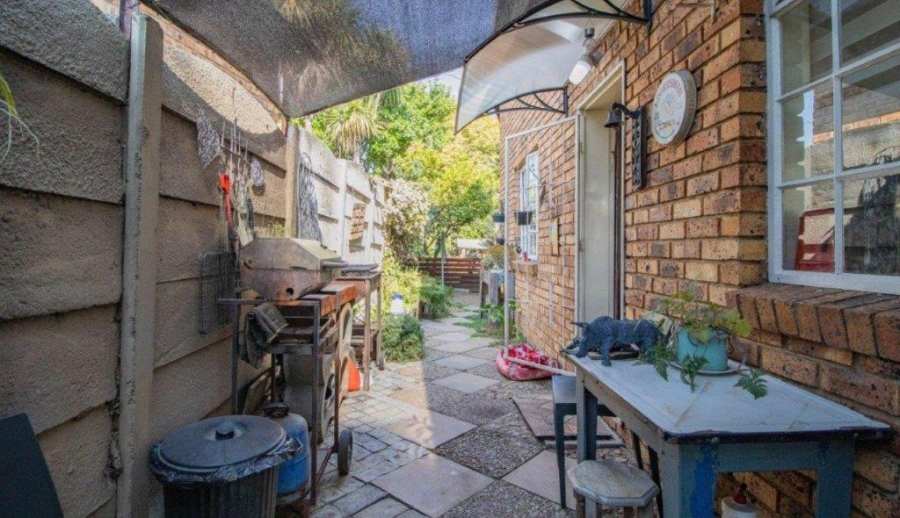 5 Bedroom Property for Sale in Marais Steyn Park Gauteng