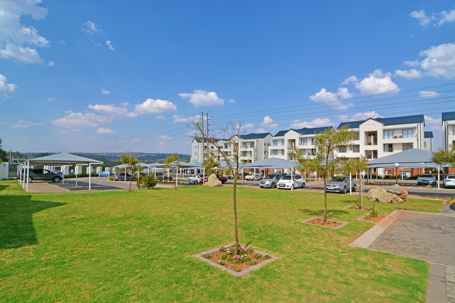 3 Bedroom Property for Sale in Greenstone Hill Gauteng