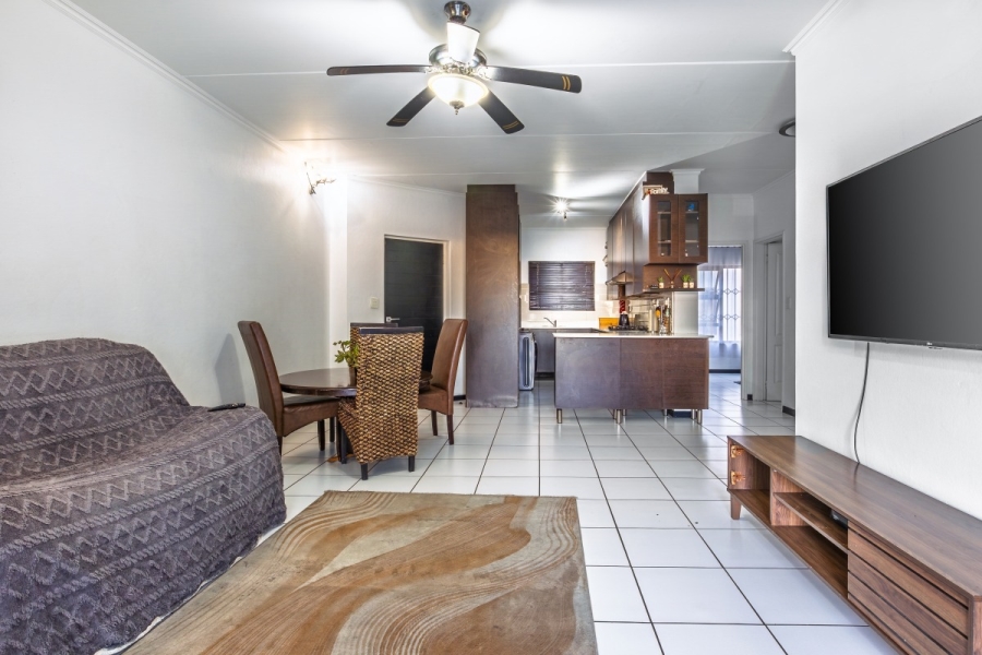 3 Bedroom Property for Sale in Greenstone Hill Gauteng