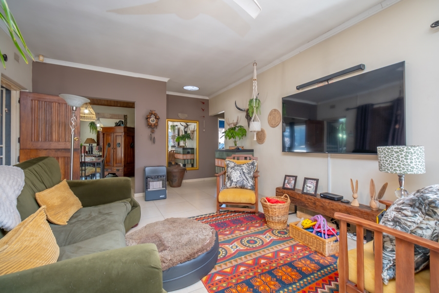 6 Bedroom Property for Sale in Cresta Gauteng