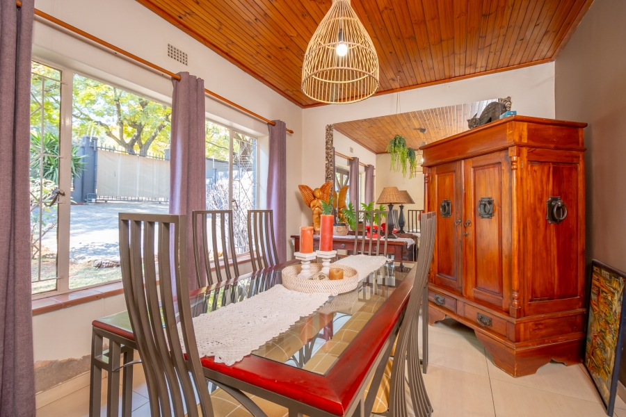 6 Bedroom Property for Sale in Cresta Gauteng