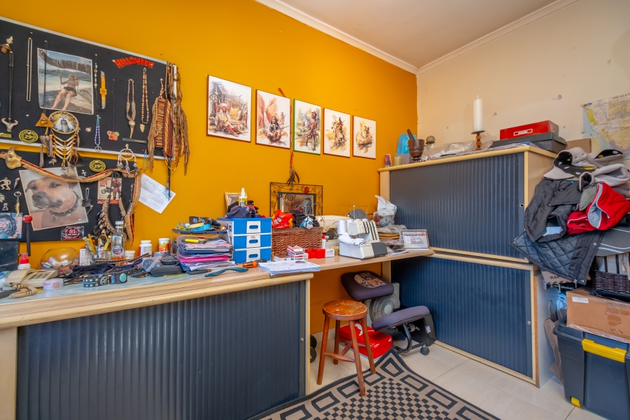 6 Bedroom Property for Sale in Cresta Gauteng