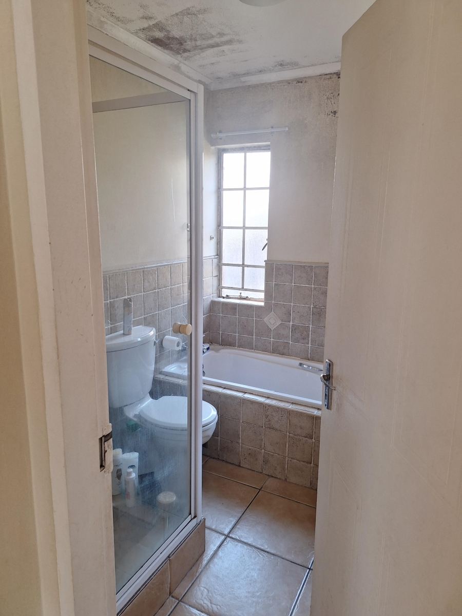 2 Bedroom Property for Sale in Castleview Gauteng