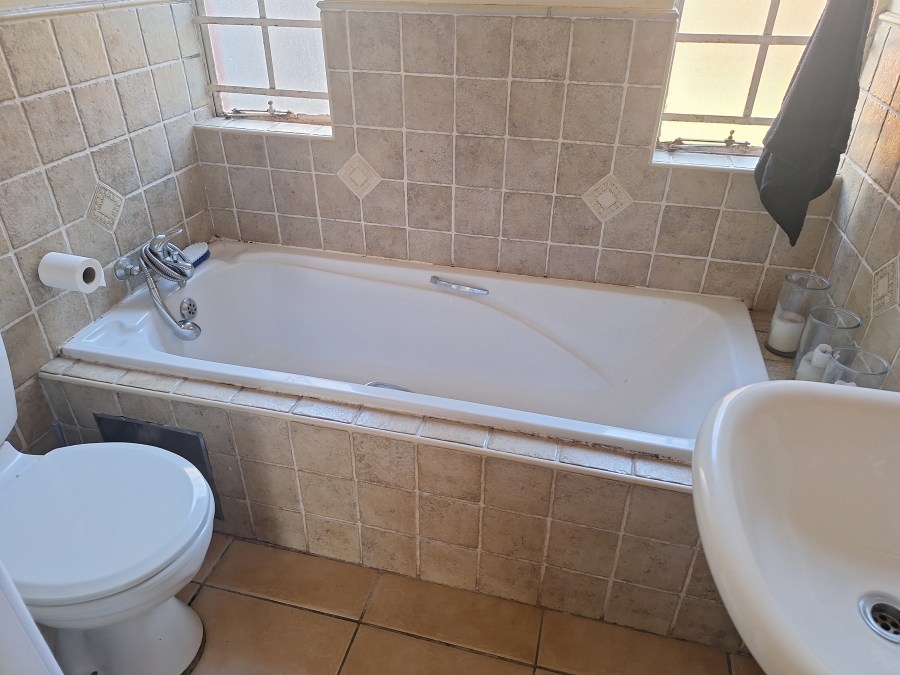 2 Bedroom Property for Sale in Castleview Gauteng