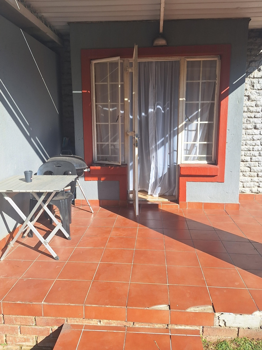 2 Bedroom Property for Sale in Castleview Gauteng