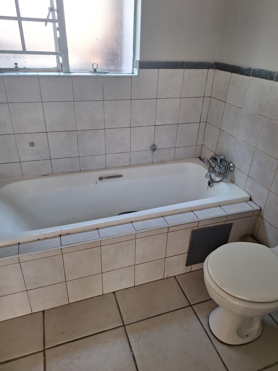 2 Bedroom Property for Sale in Castleview Gauteng