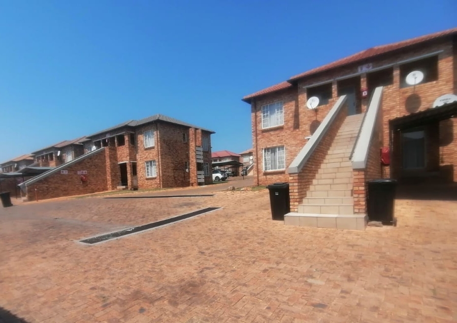 2 Bedroom Property for Sale in Elandspark Gauteng