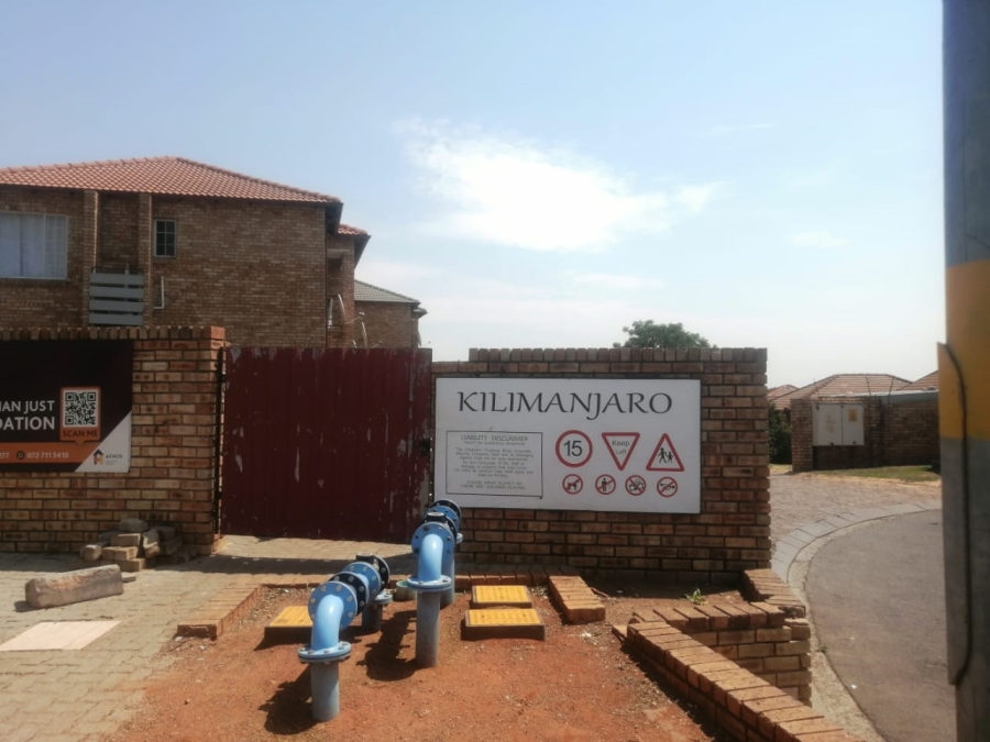 2 Bedroom Property for Sale in Elandspark Gauteng