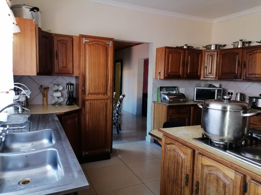 4 Bedroom Property for Sale in Theresa Park Gauteng
