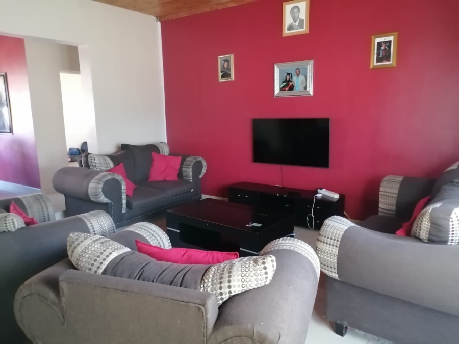 4 Bedroom Property for Sale in Theresa Park Gauteng