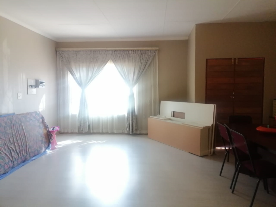4 Bedroom Property for Sale in Theresa Park Gauteng