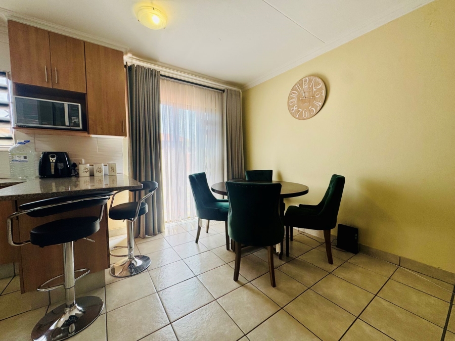 3 Bedroom Property for Sale in Annlin Gauteng