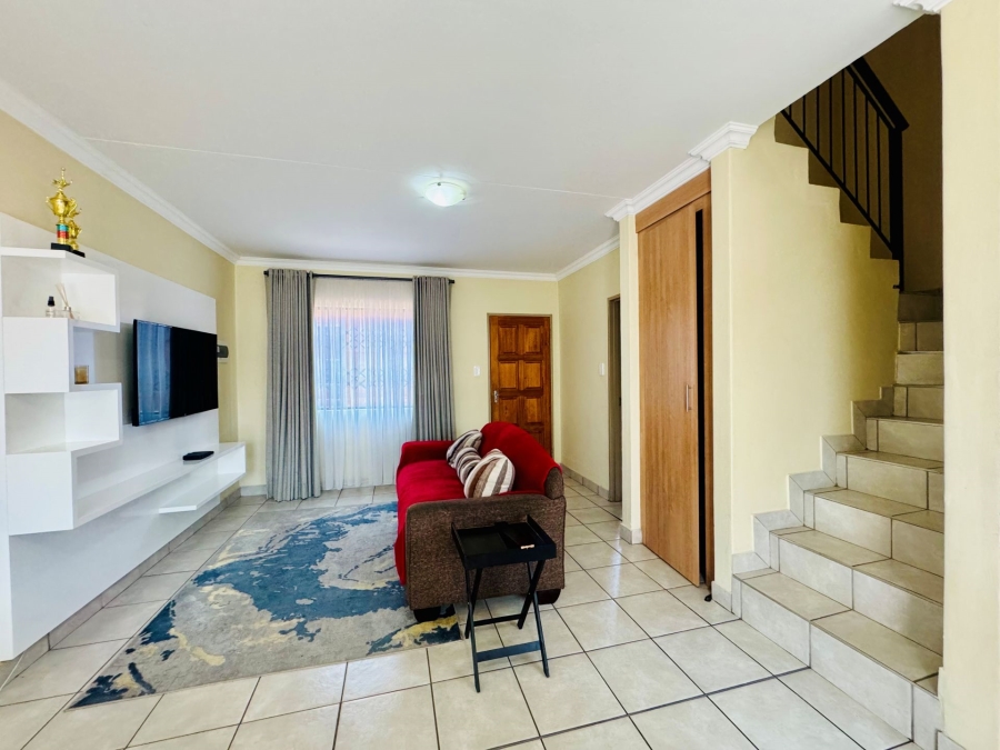 3 Bedroom Property for Sale in Annlin Gauteng