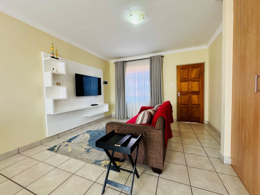 3 Bedroom Property for Sale in Annlin Gauteng