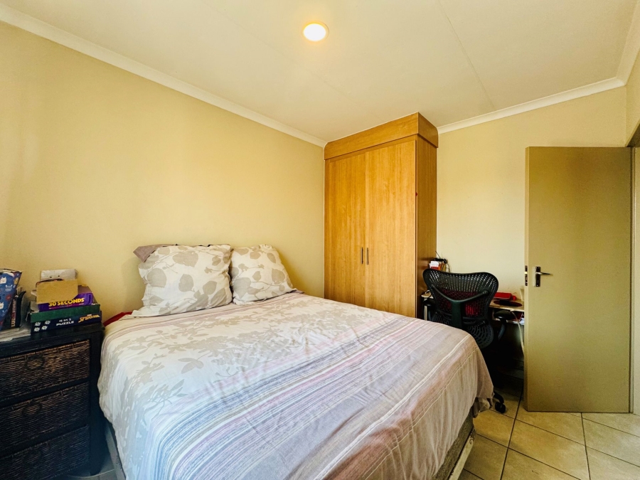 3 Bedroom Property for Sale in Annlin Gauteng