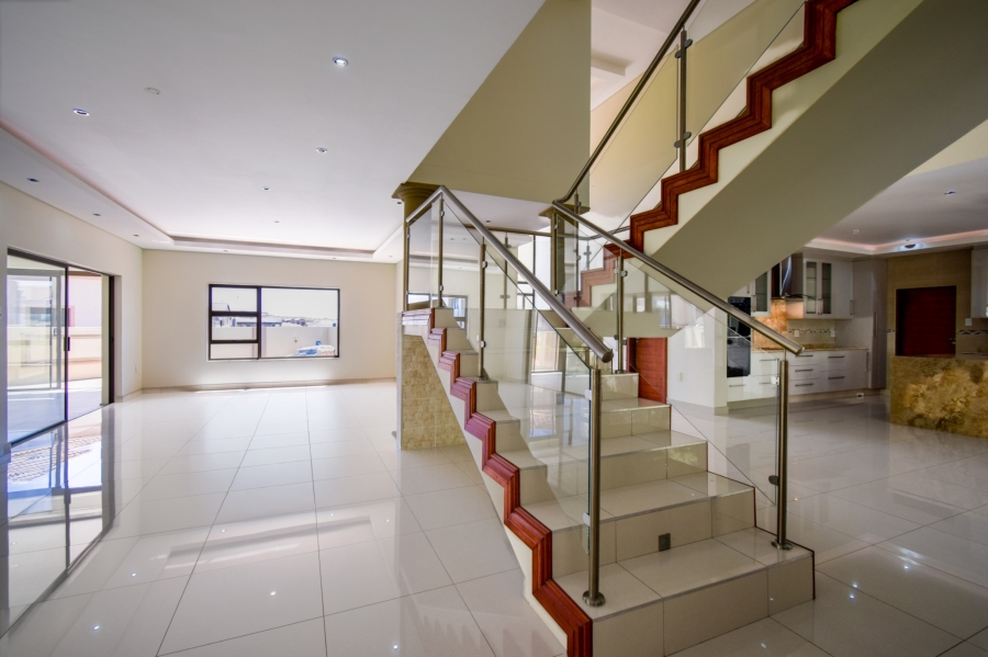 4 Bedroom Property for Sale in Blue Valley Golf Estate Gauteng