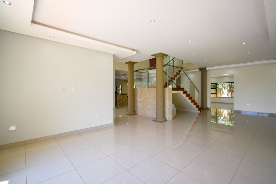 4 Bedroom Property for Sale in Blue Valley Golf Estate Gauteng