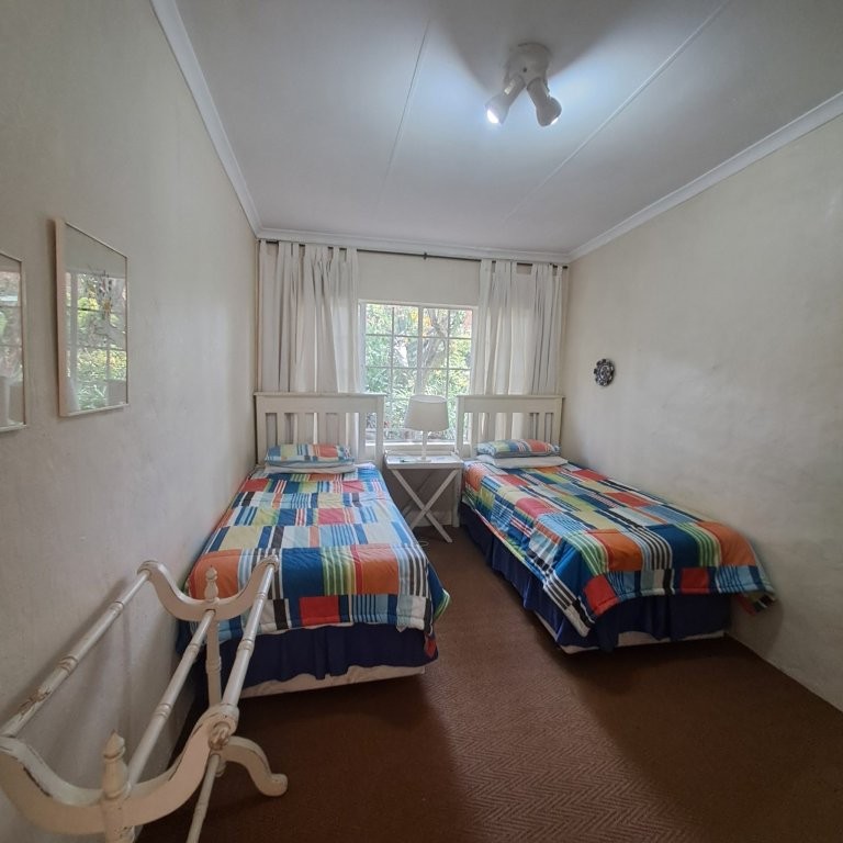 To Let 2 Bedroom Property for Rent in Sandringham Gauteng