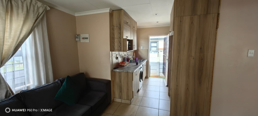 3 Bedroom Property for Sale in Mindalore Gauteng