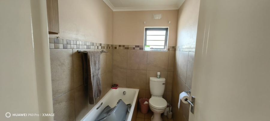 3 Bedroom Property for Sale in Mindalore Gauteng