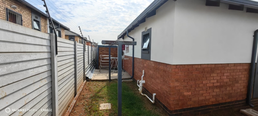 3 Bedroom Property for Sale in Mindalore Gauteng