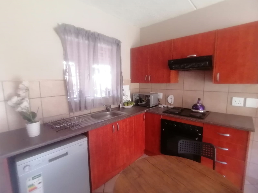 1 Bedroom Property for Sale in Krugersrus Gauteng
