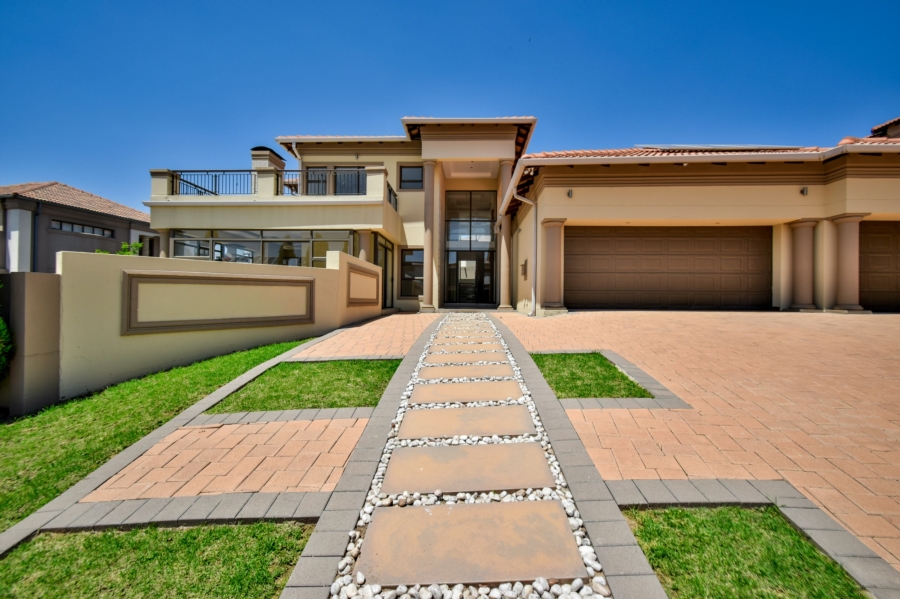 4 Bedroom Property for Sale in Blue Valley Golf Estate Gauteng