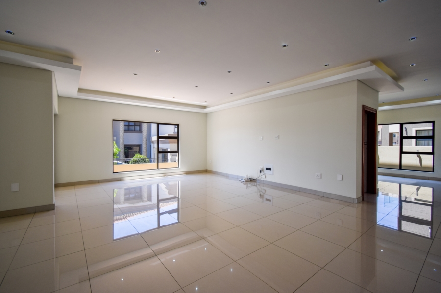 4 Bedroom Property for Sale in Blue Valley Golf Estate Gauteng
