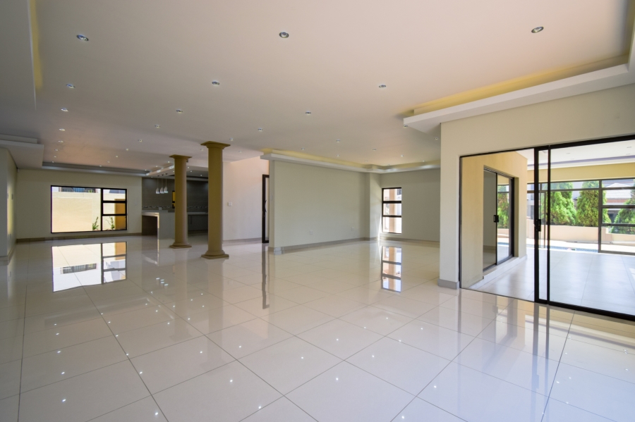 4 Bedroom Property for Sale in Blue Valley Golf Estate Gauteng