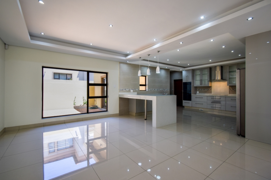 4 Bedroom Property for Sale in Blue Valley Golf Estate Gauteng