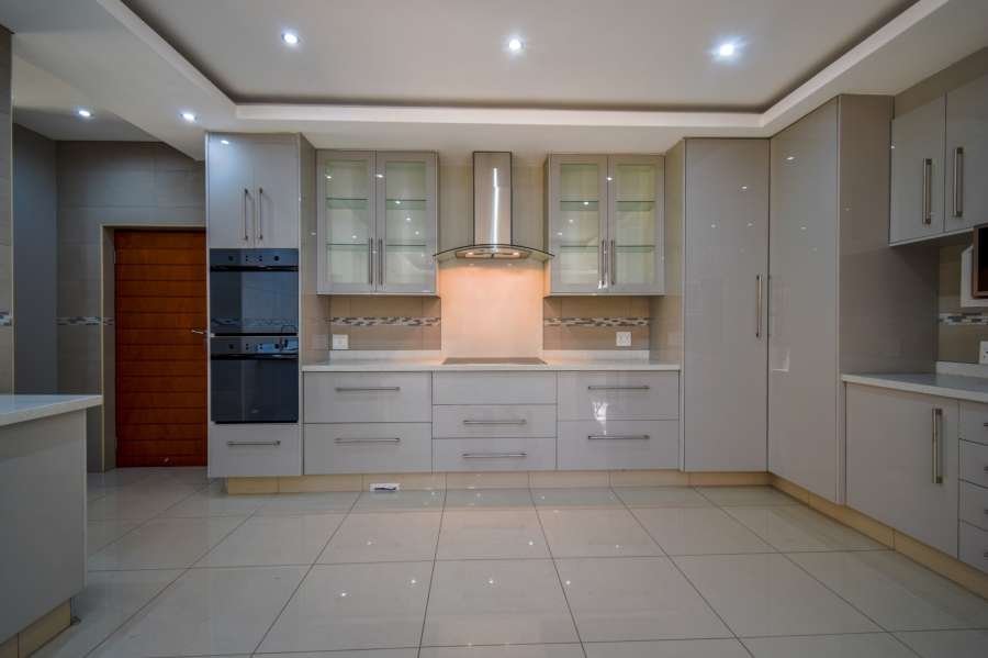 4 Bedroom Property for Sale in Blue Valley Golf Estate Gauteng