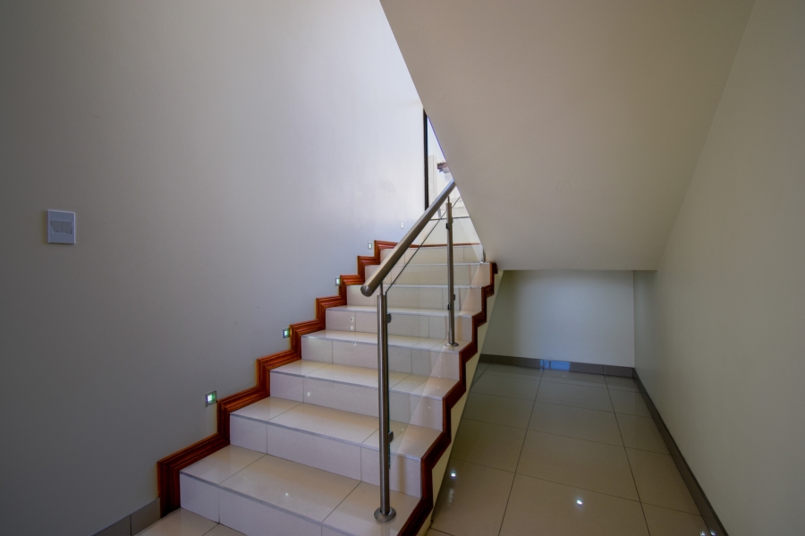 4 Bedroom Property for Sale in Blue Valley Golf Estate Gauteng