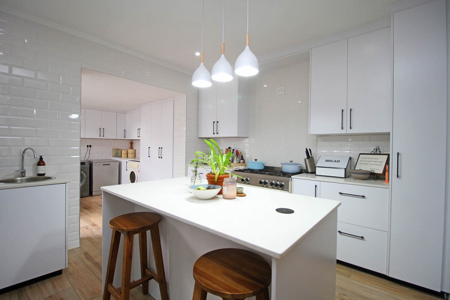 To Let 3 Bedroom Property for Rent in Thornhill Estate Gauteng