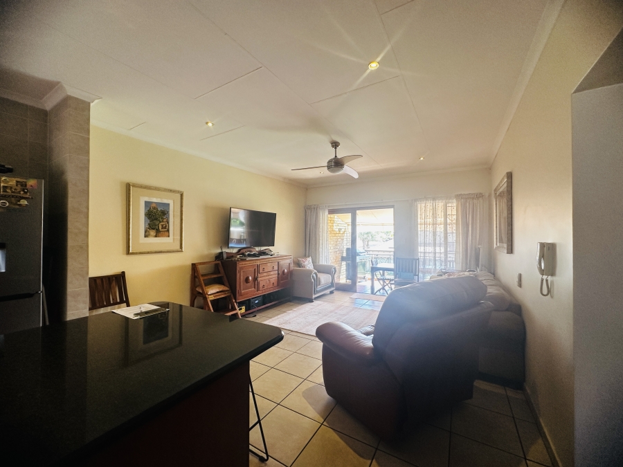 2 Bedroom Property for Sale in Sonneveld Gauteng
