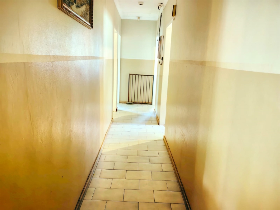3 Bedroom Property for Sale in Jan Niemand Park Gauteng