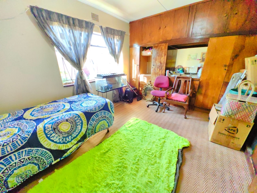 3 Bedroom Property for Sale in Jan Niemand Park Gauteng