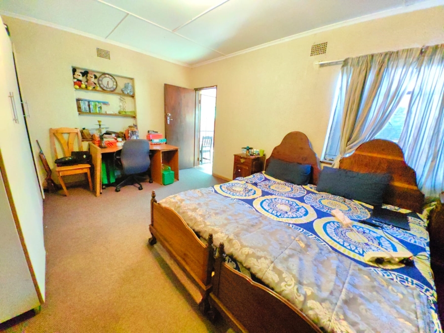 3 Bedroom Property for Sale in Jan Niemand Park Gauteng