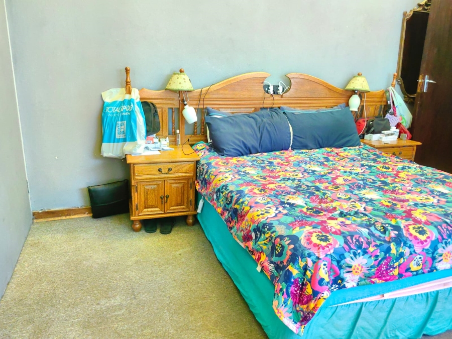 3 Bedroom Property for Sale in Jan Niemand Park Gauteng