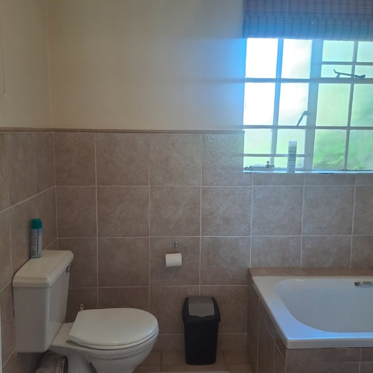 To Let 1 Bedroom Property for Rent in Sandringham Gauteng
