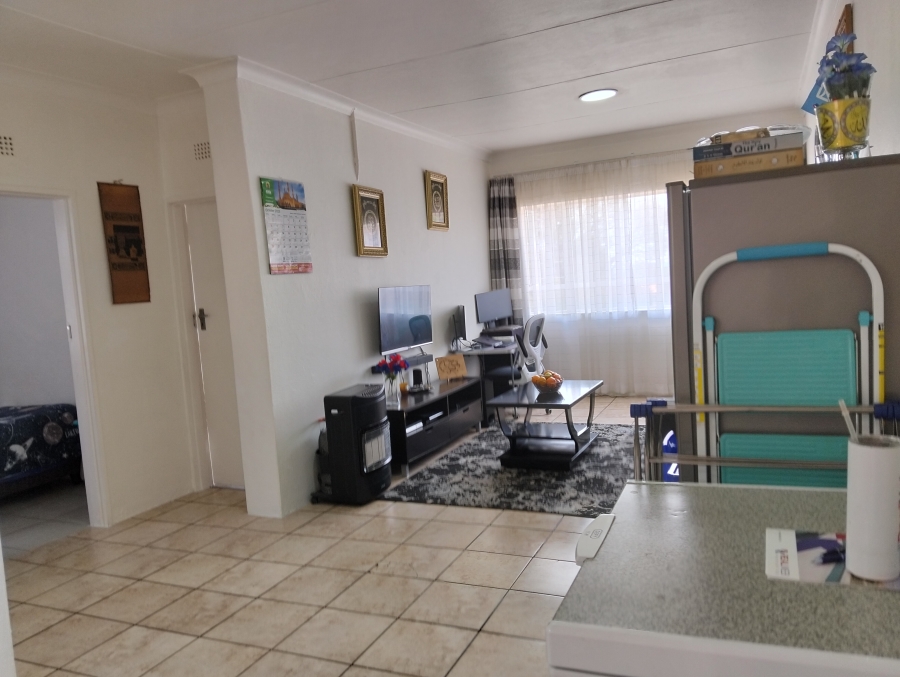 2 Bedroom Property for Sale in Albertville Gauteng