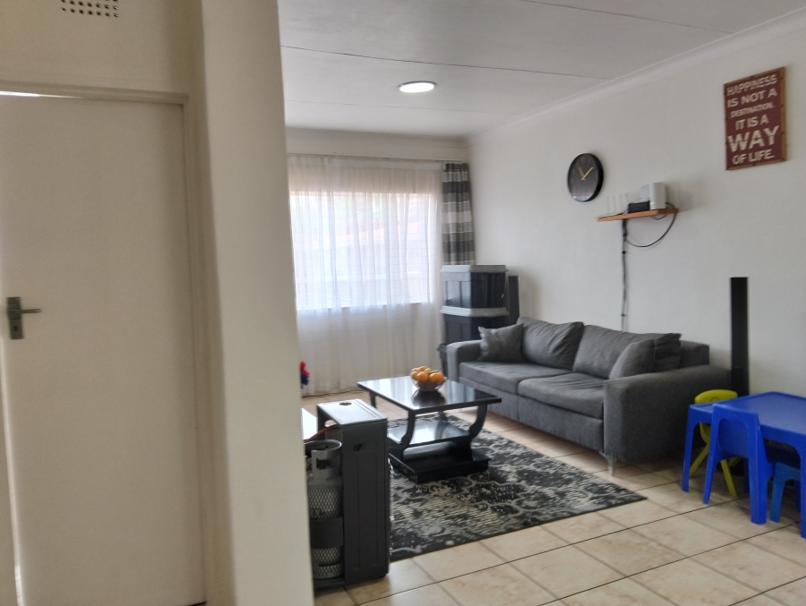 2 Bedroom Property for Sale in Albertville Gauteng