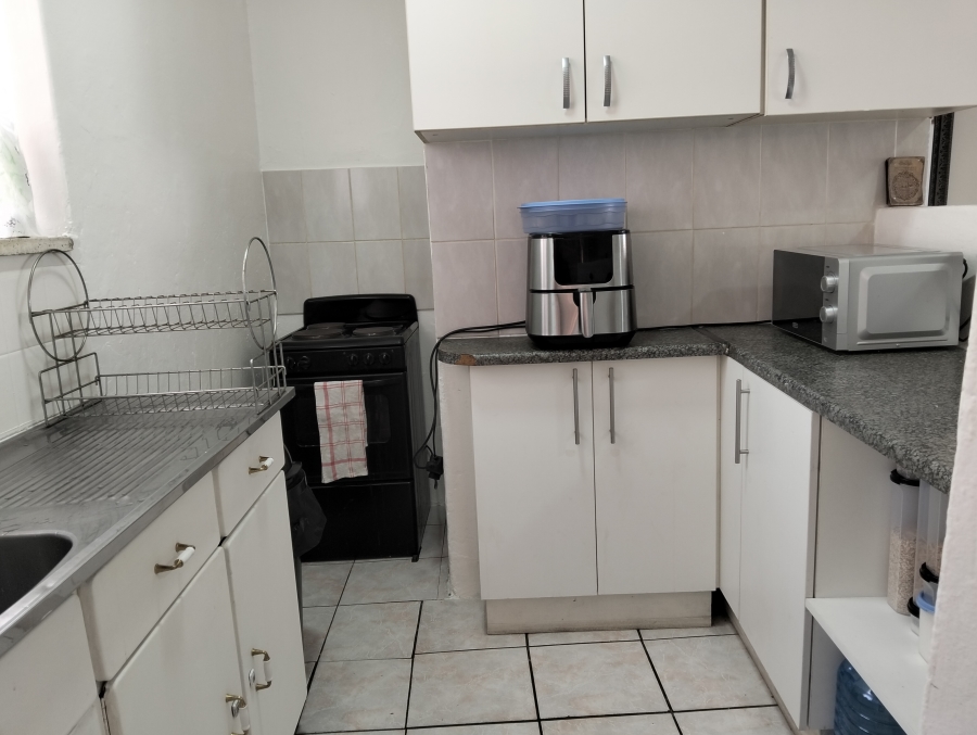 2 Bedroom Property for Sale in Albertville Gauteng