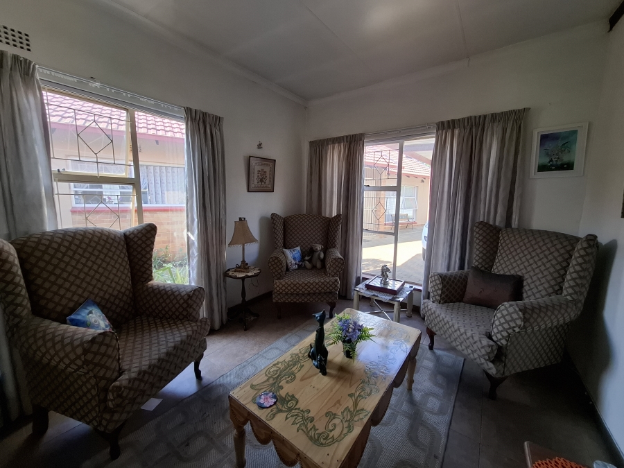 3 Bedroom Property for Sale in Dal Fouche Gauteng