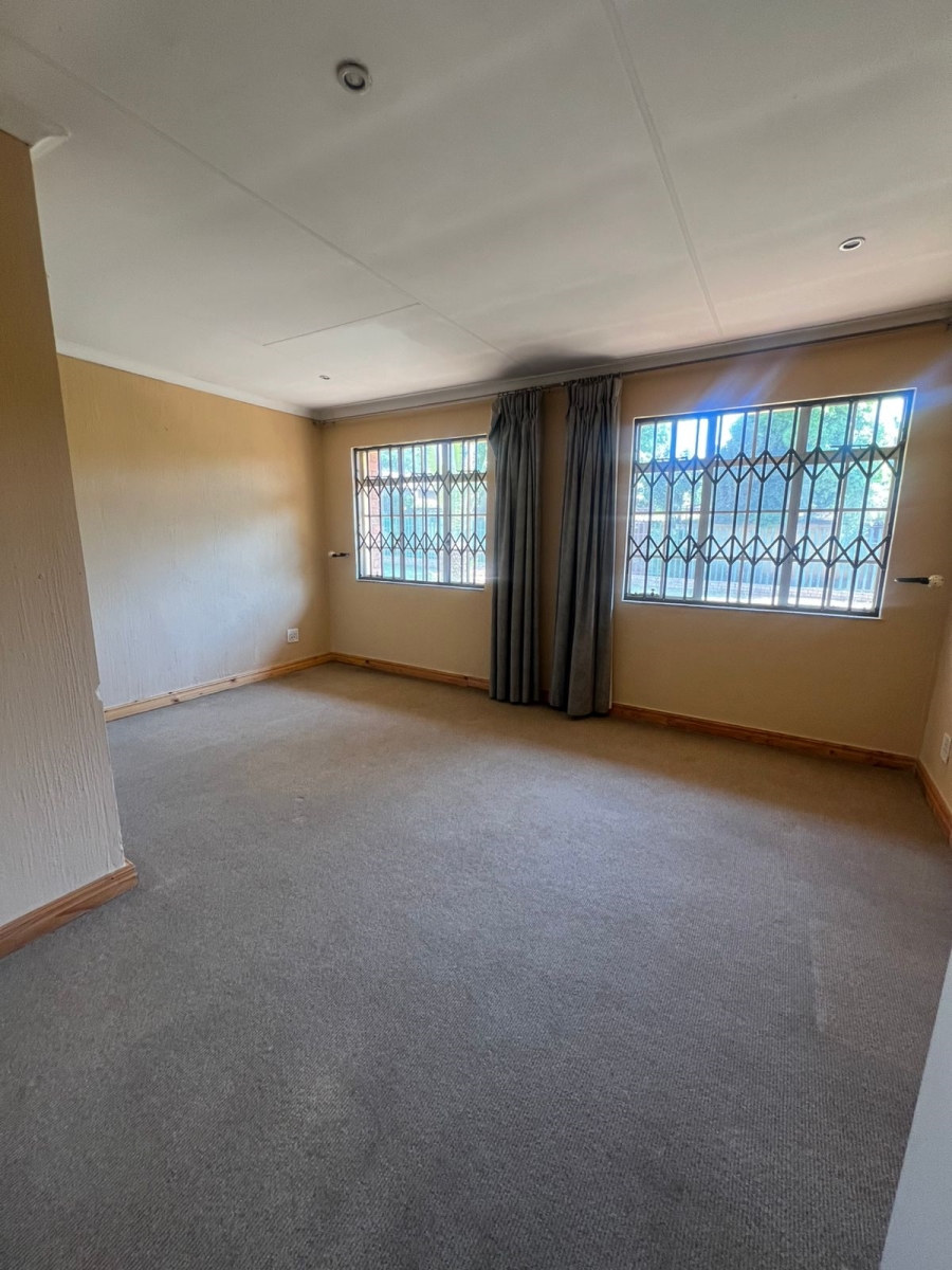 4 Bedroom Property for Sale in Bedfordview Gauteng