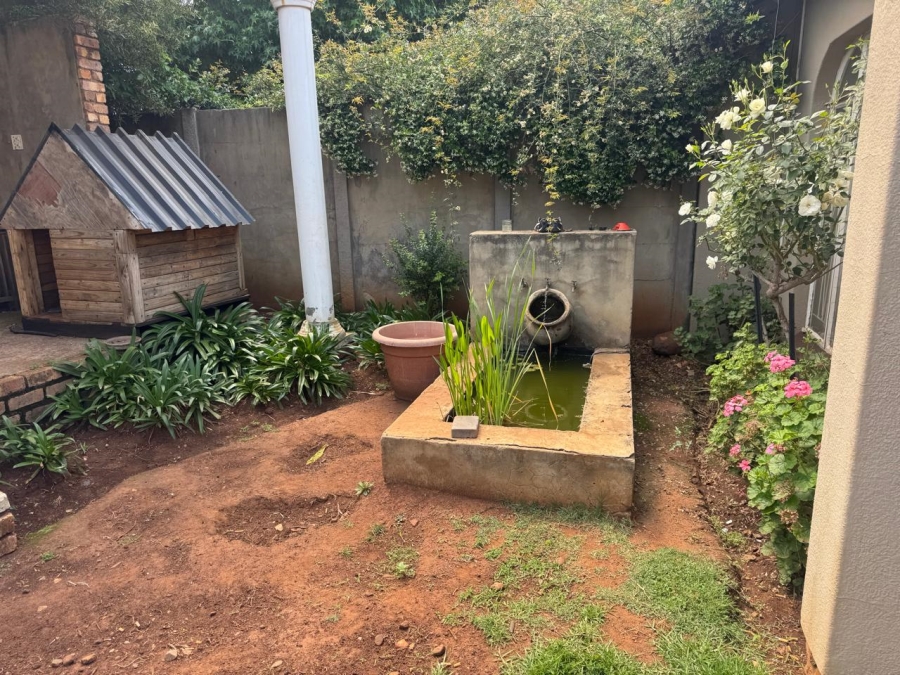 To Let 3 Bedroom Property for Rent in Dersley Gauteng