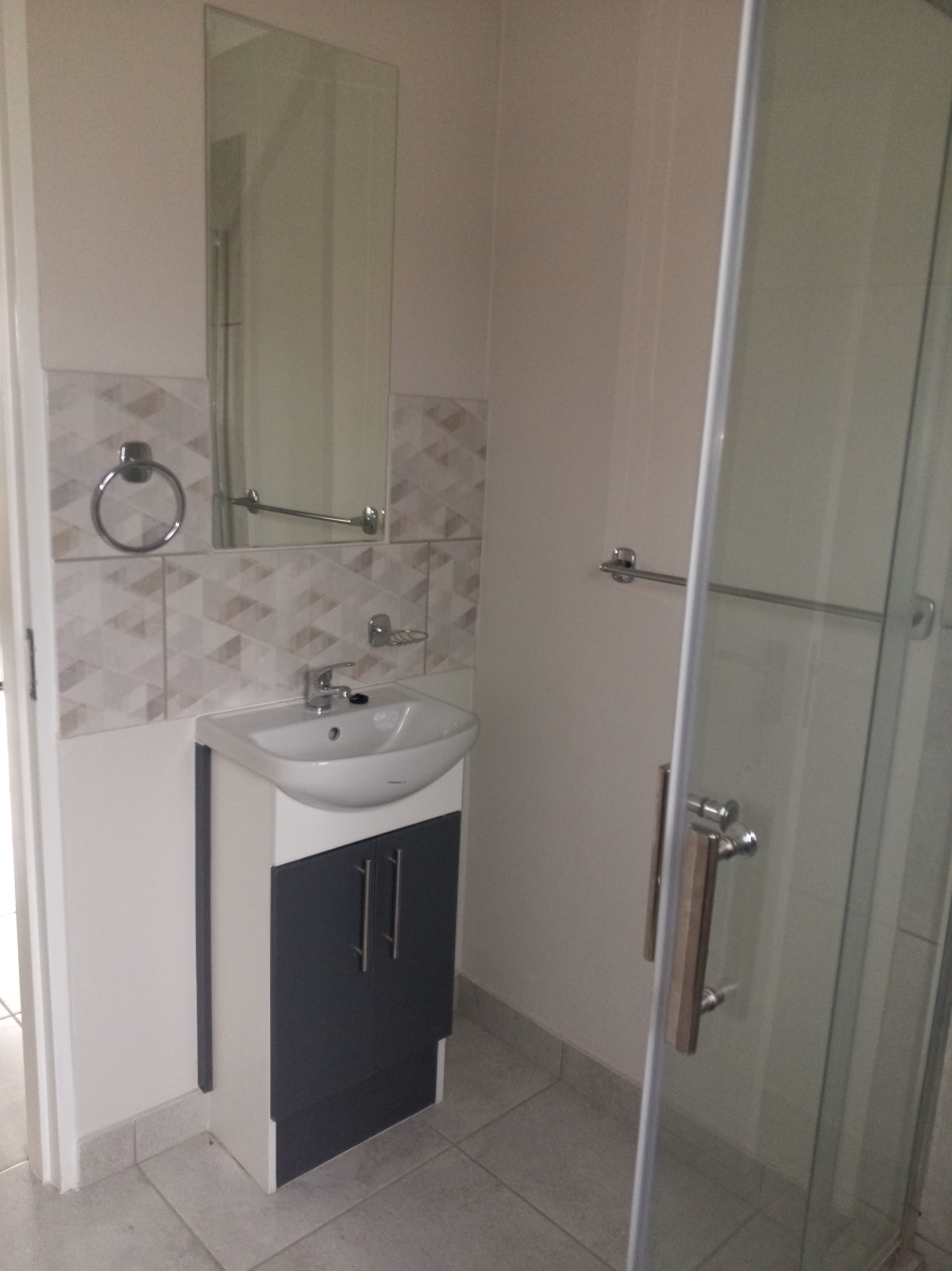 2 Bedroom Property for Sale in Kya Sands Gauteng