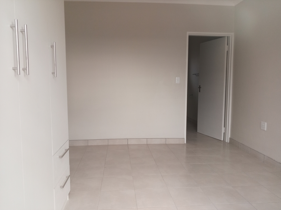 2 Bedroom Property for Sale in Kya Sands Gauteng