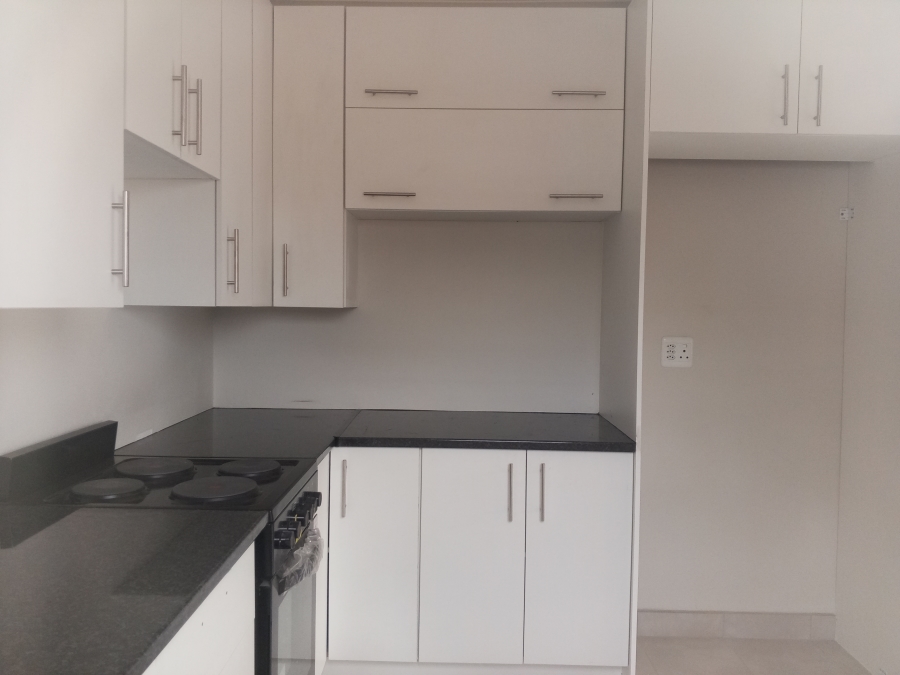 2 Bedroom Property for Sale in Kya Sands Gauteng